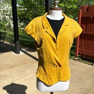 Anthropologie Yellow Short Sleeve Women's Top - Size L